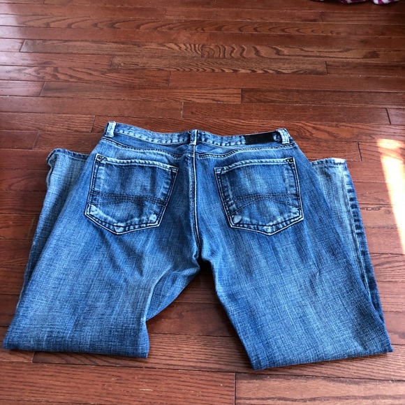 Men’s Express - Picture 4 of 5